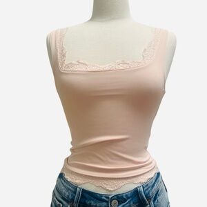 Elegant Lace Trim Chemise in Soft Pink